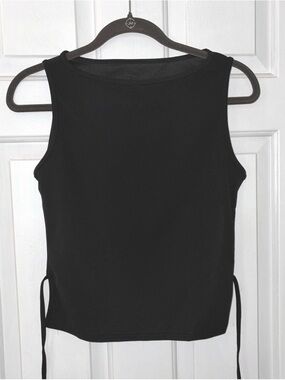 Black Sleeveless Tie-Accent Women’s Tank Top